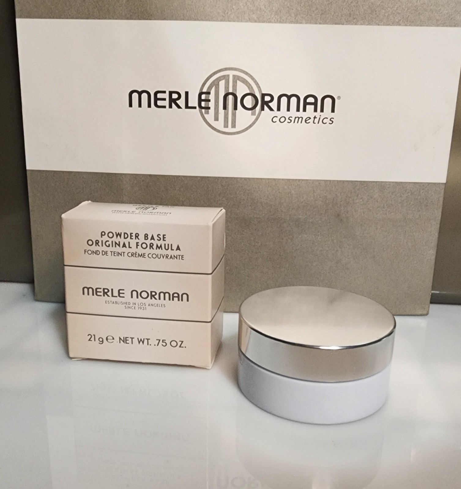 Merle Norman Powder Base … Choose from 13 Shades    NEW