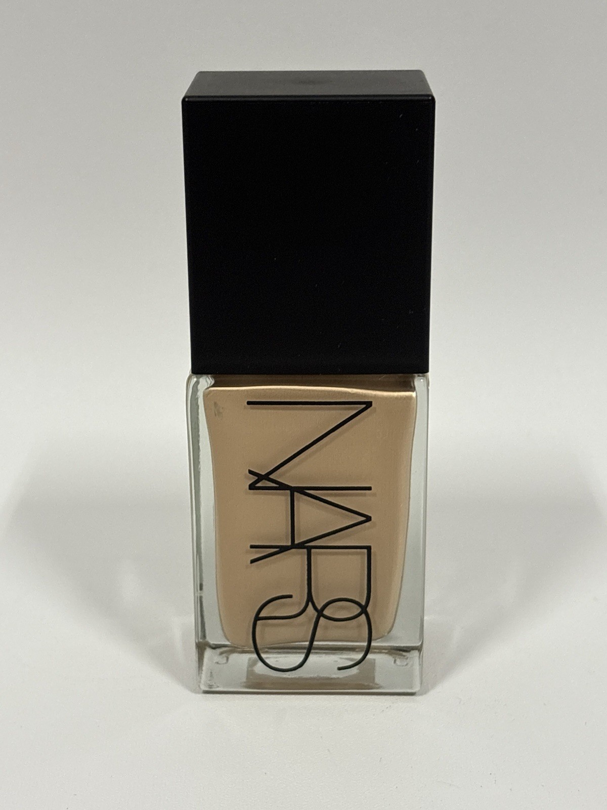 Nars Light Reflecting Foundation Deauville L4 -1 oz/ 30Ml New without Box
