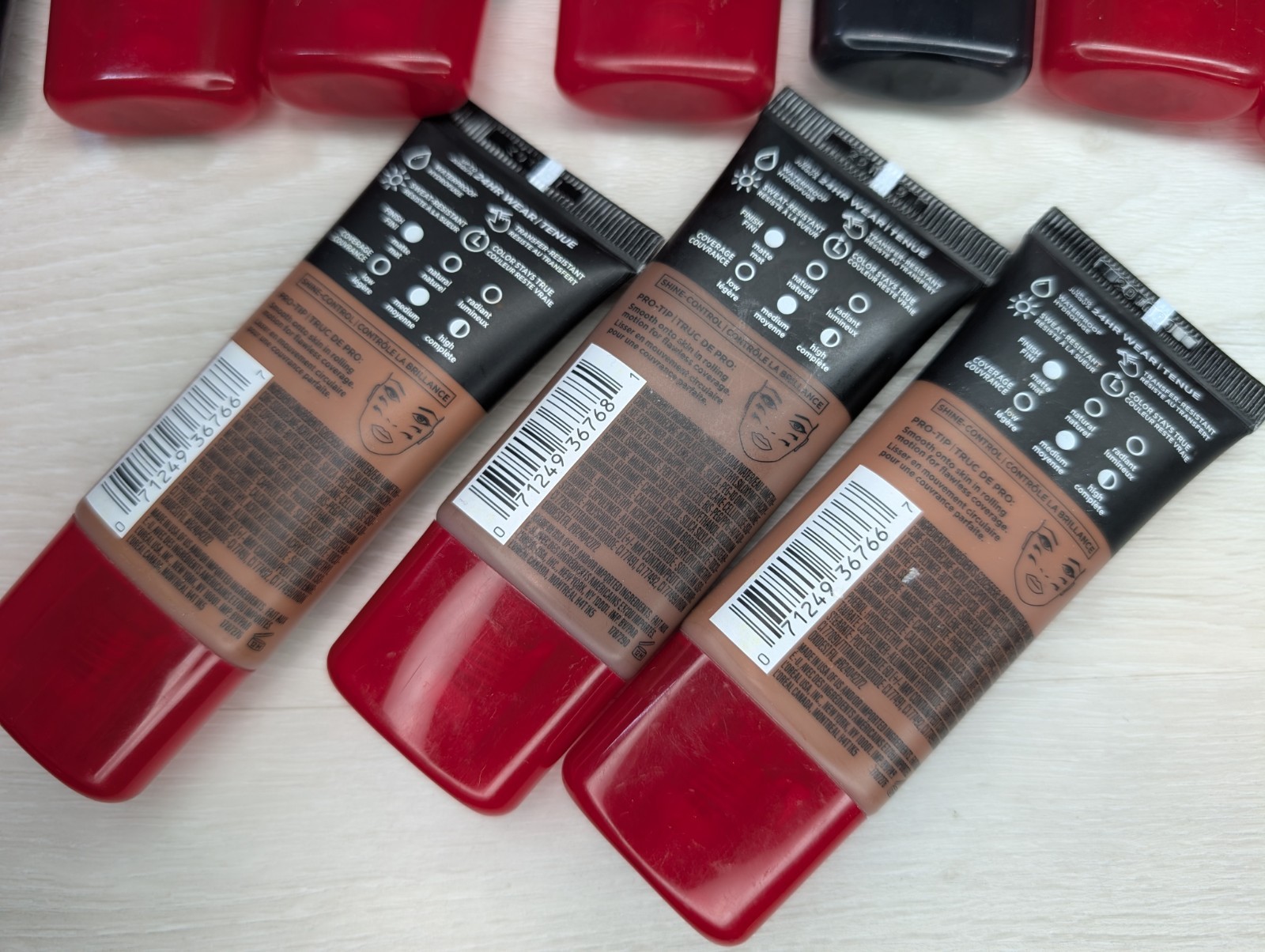 (LARGE LOT – 17) L’Oréal Paris Infallible Pro Matte Foundation 1.0 FL.OZ. Tubes