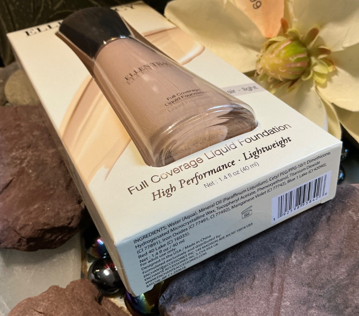Ellen Tracy Full Coverage Liquid Foundation Fair – Light 40ml New
