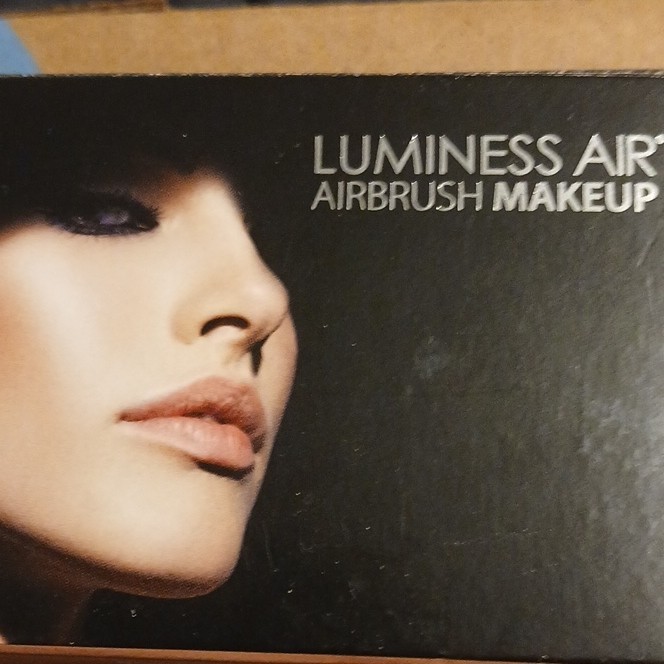 Luminess Air Airbrush Makeup Silk 4-in-1 Foundation Medium Oil-Free 0.55 oz
