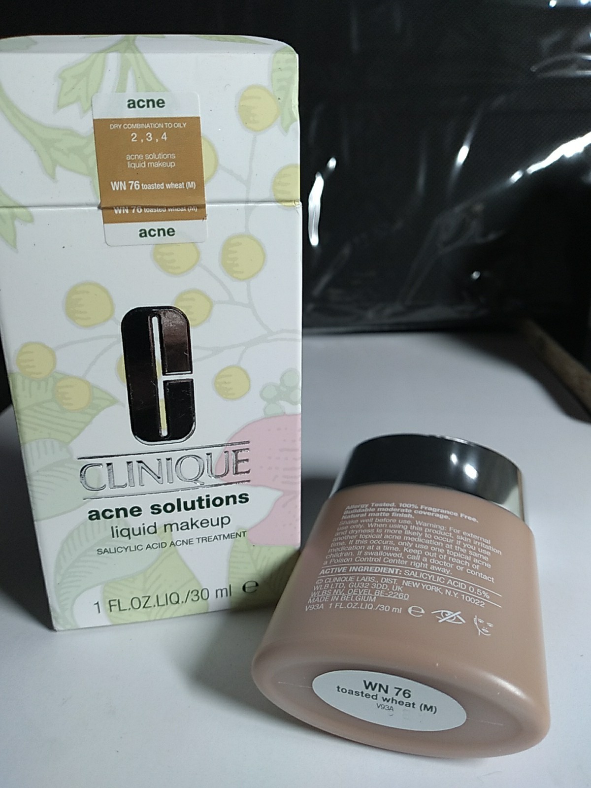 CLINIQUE Acne Solutions Liquid Makeup Foundation 1 oz, WN 76 TOASTED WHEAT, NIB