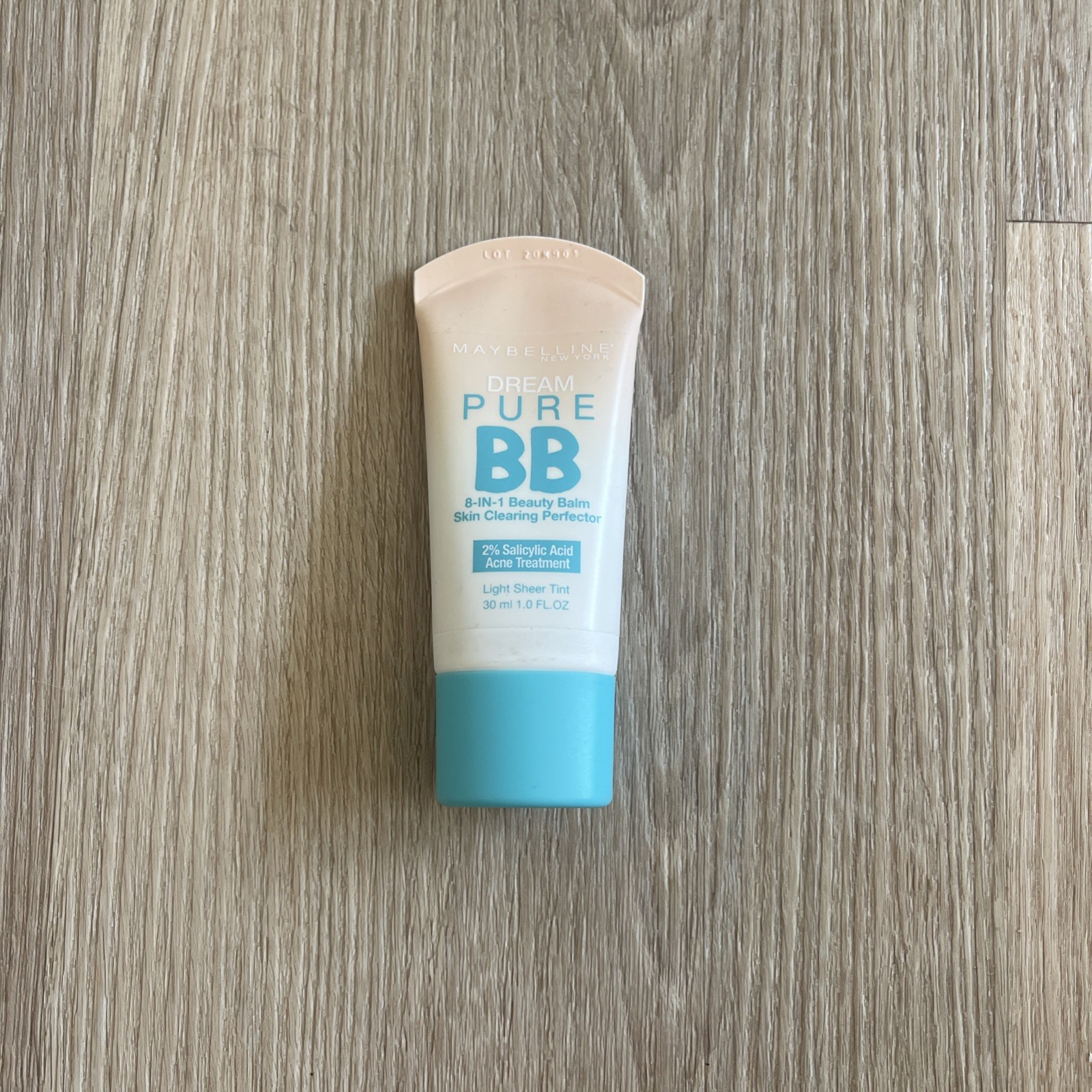 MAYBELLINE Dream BB Pure 8 in 1 BEAUTY BALM ~ LIGHT SHEER TINT #100 ~ NEW SEALED