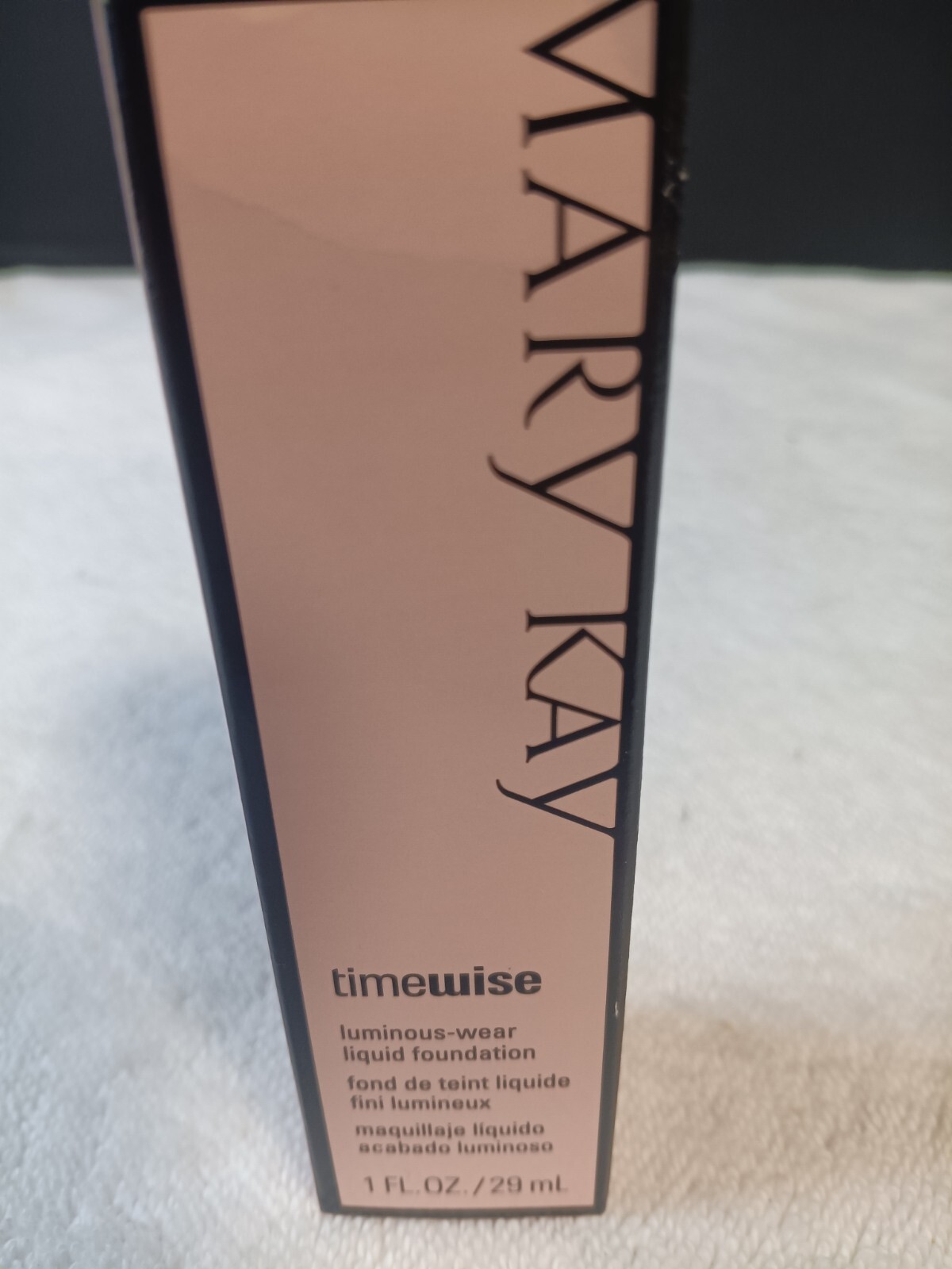 Mary Kay TimeWise Ivory 5 Luminous Wear Liquid Foundation 038701