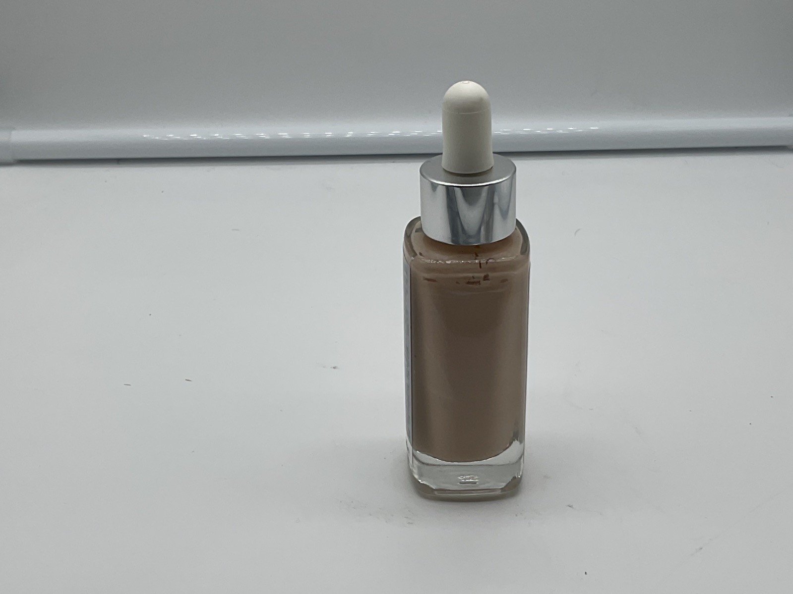 LOreal Paris True Match Nude Hyaluronic Serum Foundation Very Light 0.5-2 1 oz