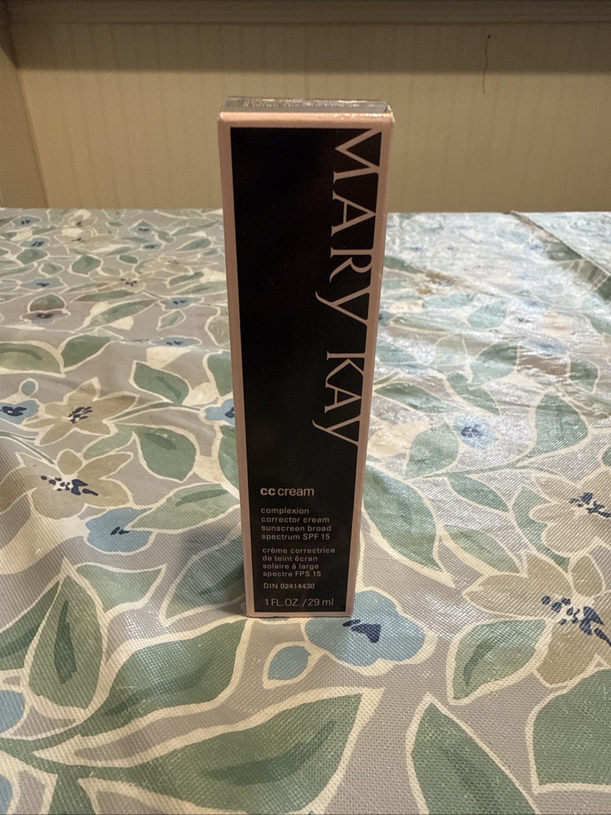 Mary Kay CC Cream Liquid Foundation SPF 15-Very Deep