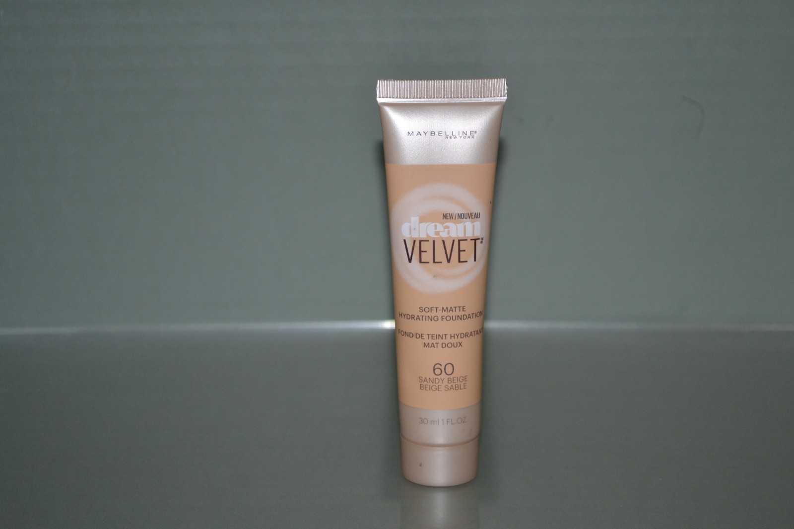 Maybelline Dream Velvet Soft-Matte Hydrating Foundation # 60 Sandy Beige 1 oz