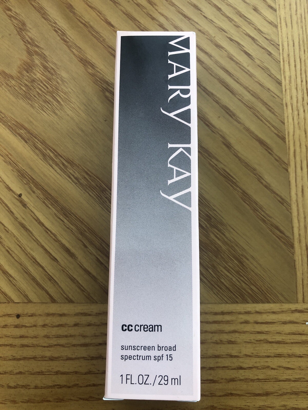 Mary Kay CC Cream Sunscreen Broad Spectrum SPF 15 VERY Deep 086620