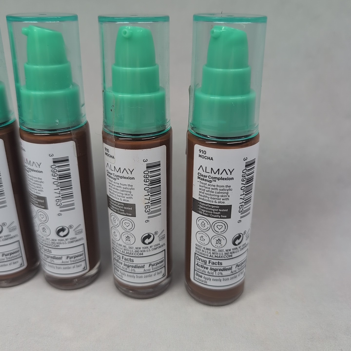 4 Almay Clear Complexion Foundation W Prebiotics & Aloe 910 Mocha Fragrance Free