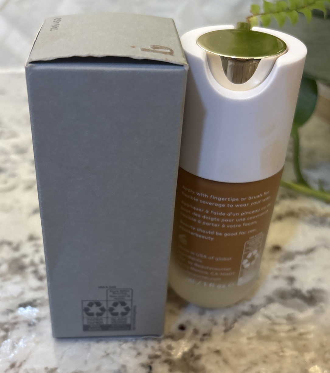 NEW BeautyCounter Beauty Counter Skin Twin Featherweight Foundation TAN 450