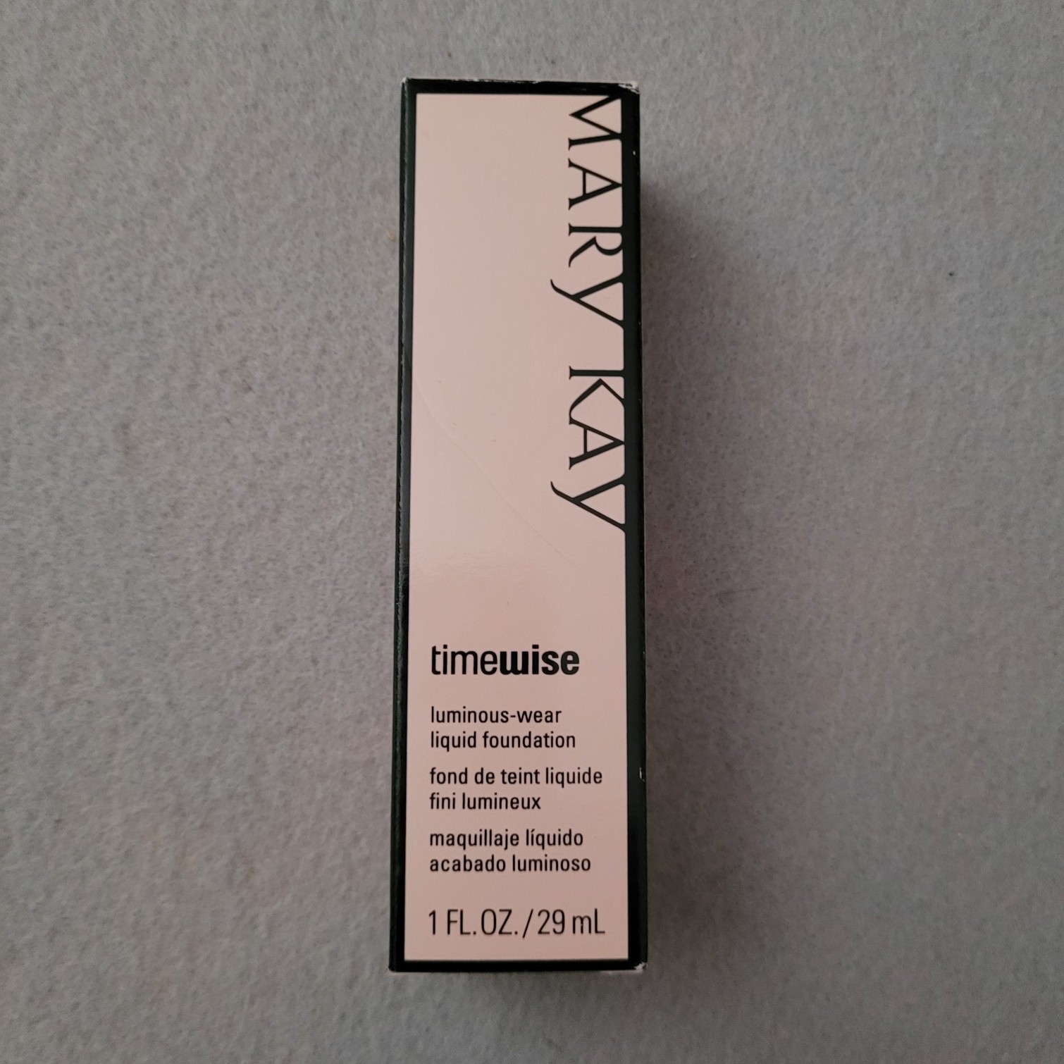 Mary Kay TimeWise Luminous Wear Liquid Foundation Beige 1 #038704 1 oz New