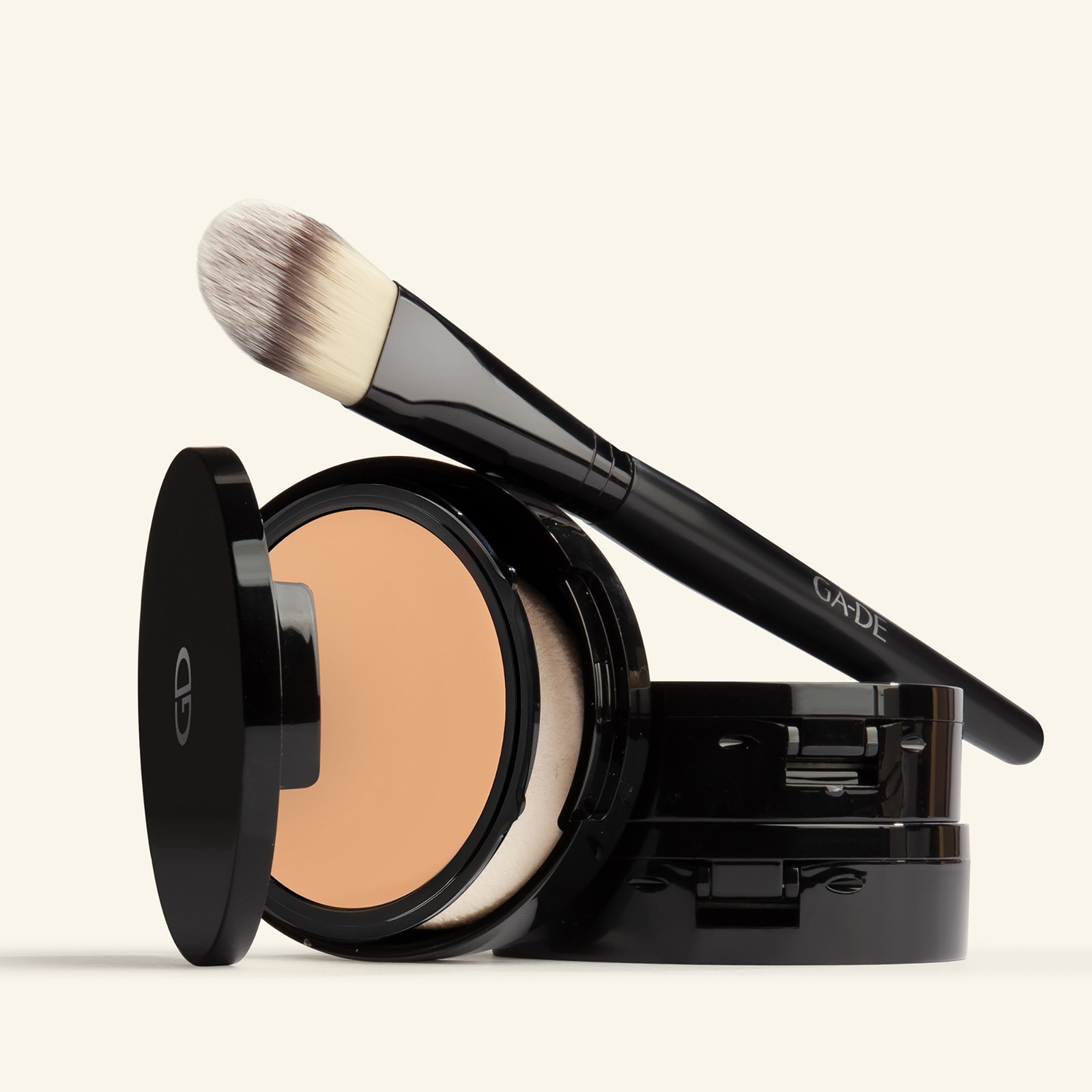 3 Pack High Performance Compact Foundation SPF 25 – 03 Beige by GA-DE – 0.42 oz