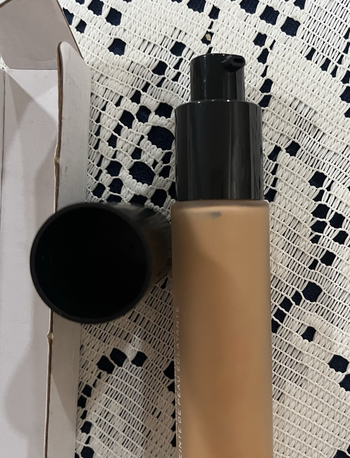 MAKE Beauty Diffusion Dew Skin Tint Honey 07 – Sheer To Medium Coverage