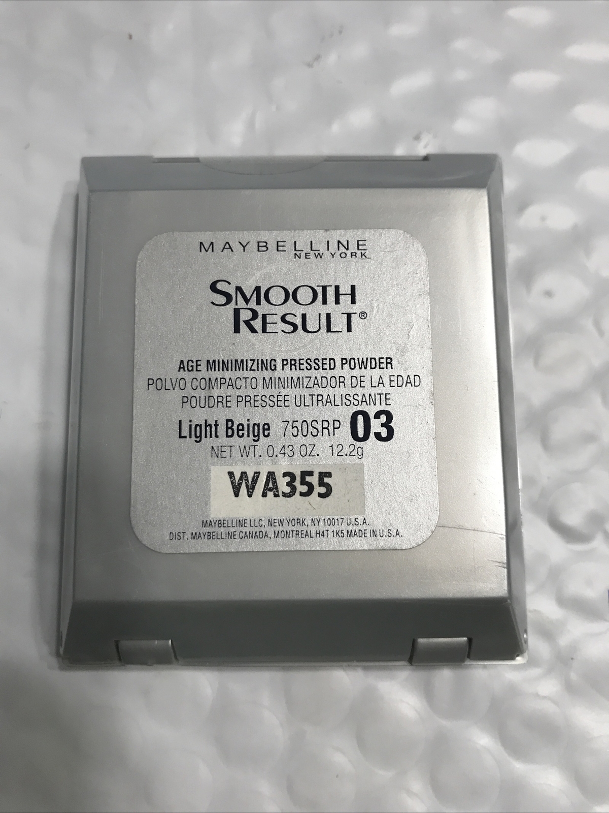 MAYBELLINE Smooth Result Age Minimizing Pressed Powder 03 LIGHT BEIGE sld