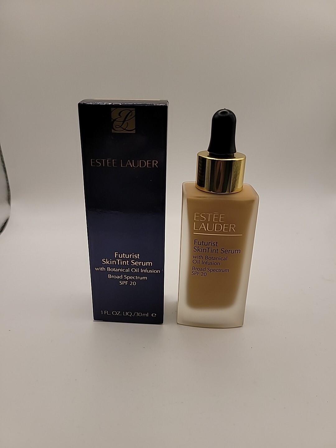 ESTEE LAUDER Futurist Skin Tint Serum SPF20 4W1 HONEY BRONZE *NIB*