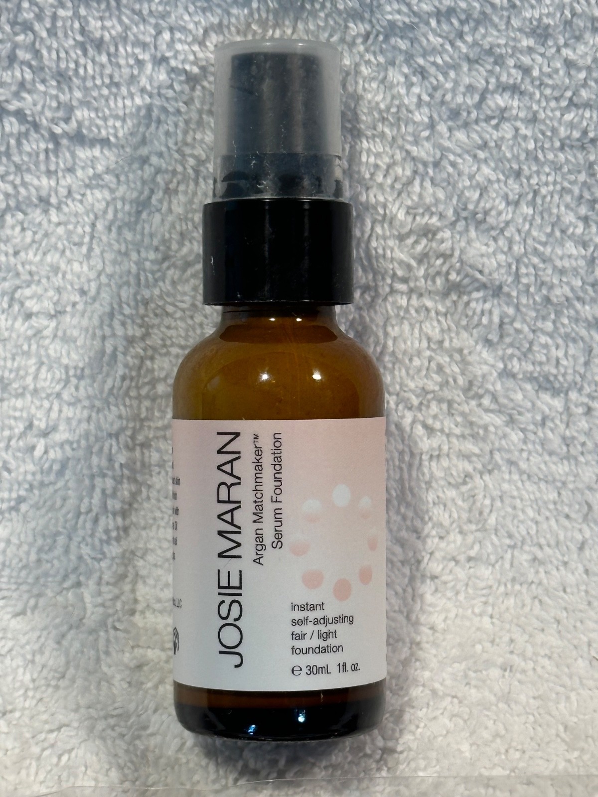 Josie Maran Argan Matchmaker Serum Foundation Fair/Light w/Brush Applicator 1oz