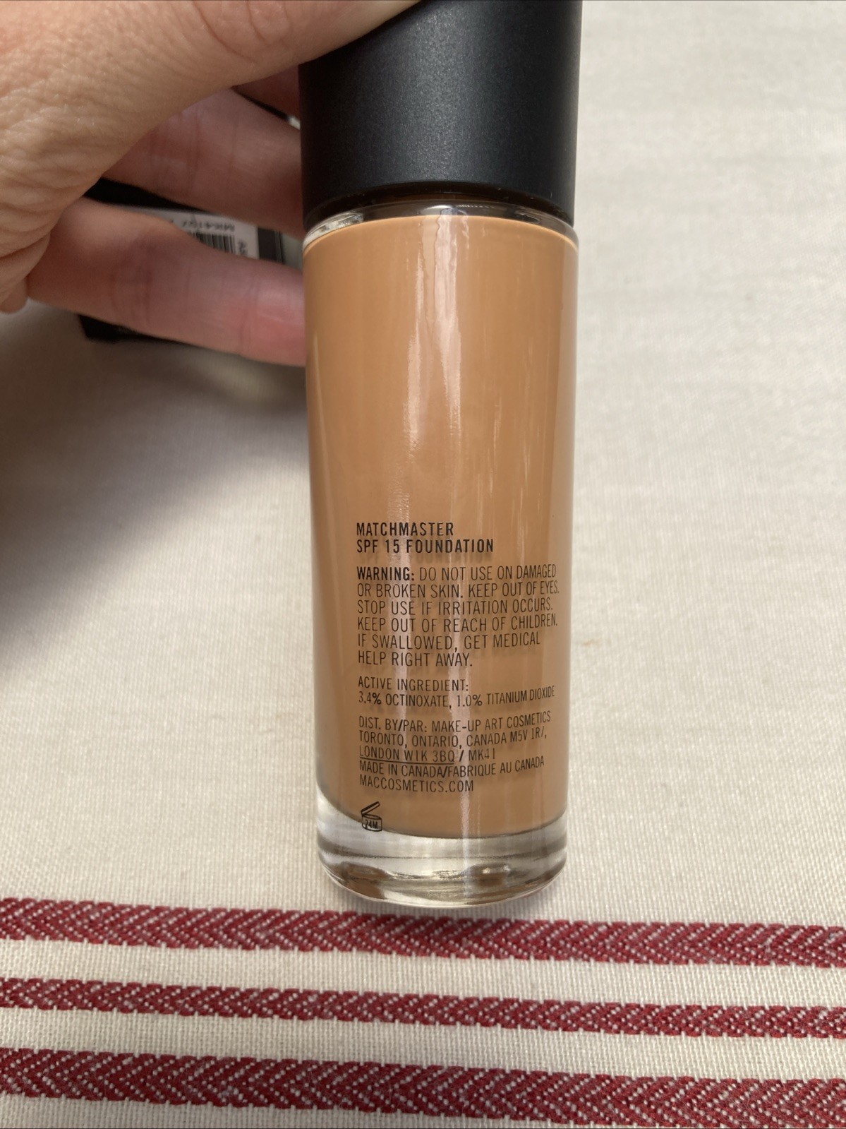 MAC Matchmaster SPF15 Foundation #6.0 – Size 35mL / 1.2 Oz. New In Box