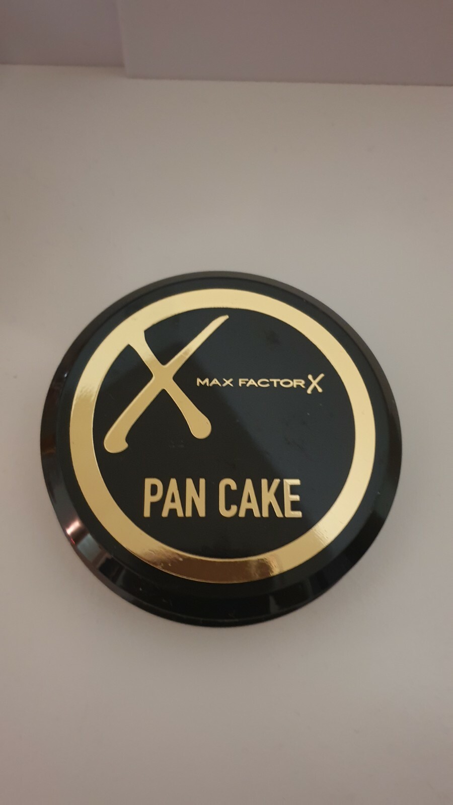 Max Factor Pancake Makeup Foundation NATURAL TAN(VERY FEW LEFT READ DESCRIPTION)