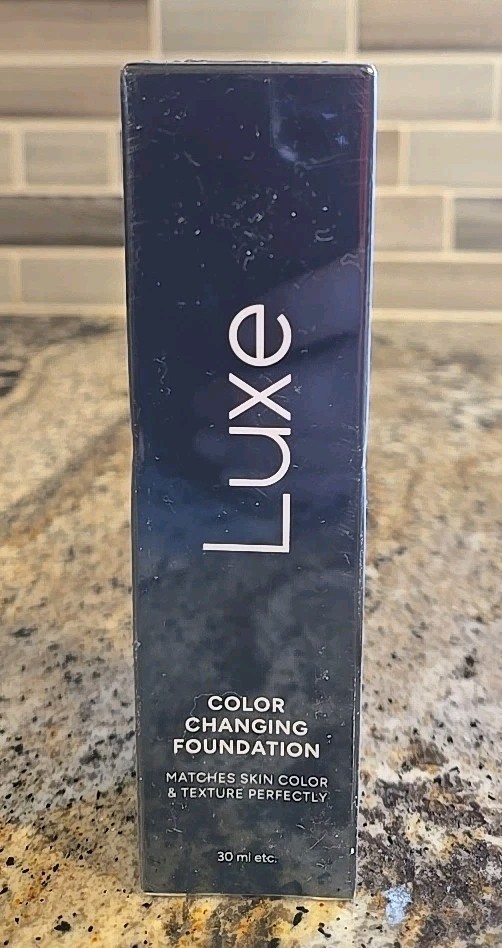 Luxe – Color Changing Foundation 02 Medium Shade 30 ml Exp 2029