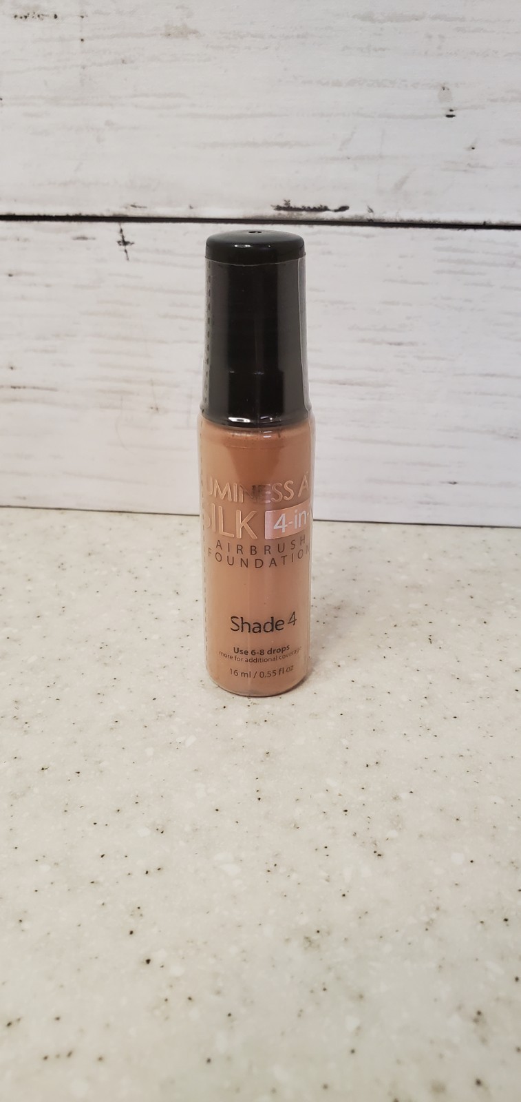 Luminess Silk 4-in-1 (Shade 4) Airbrush Foundation 0.55 fl oz – NEW & SEALED!