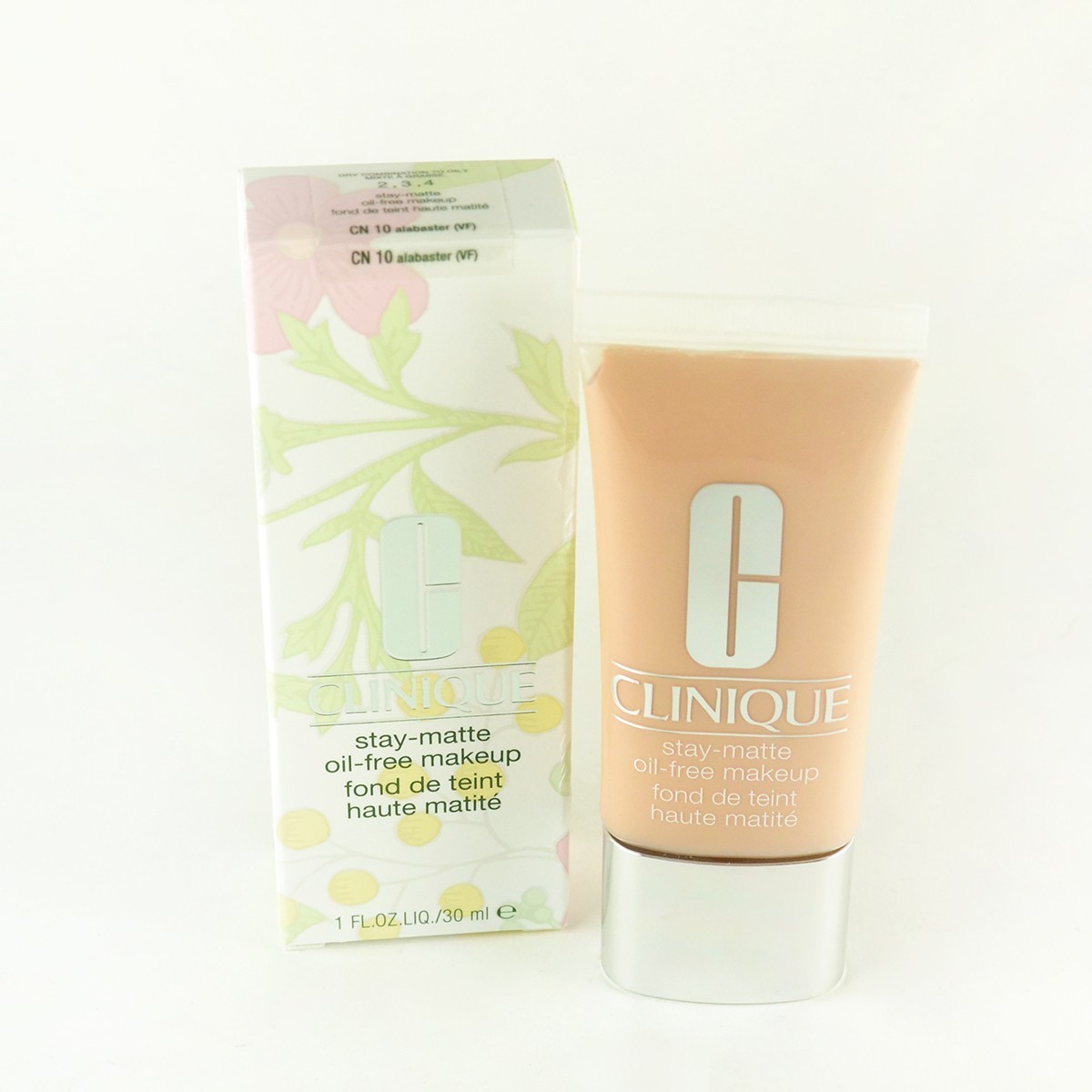 Clinique Stay-Matte Oil-Free Makeup CN 10 ALABASTER (VF) – Size 30mL / 1 Oz. New