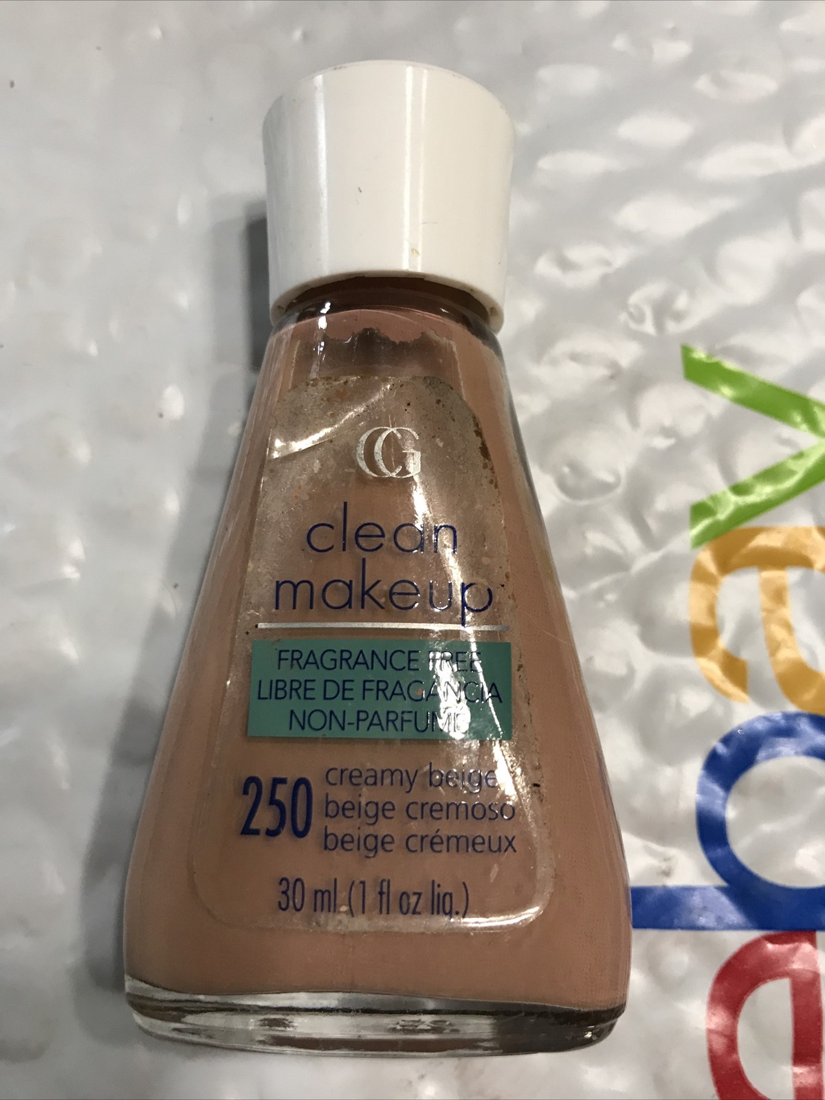 ORIG CoverGirl Clean Fragrance Free Liquid MakeUp Foundation 250 CREAMY BEIGE un