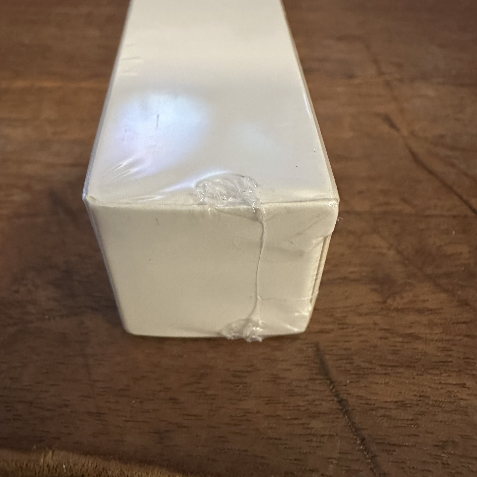 COLOR CHANGING FOUNDATION STICK Dark Skin