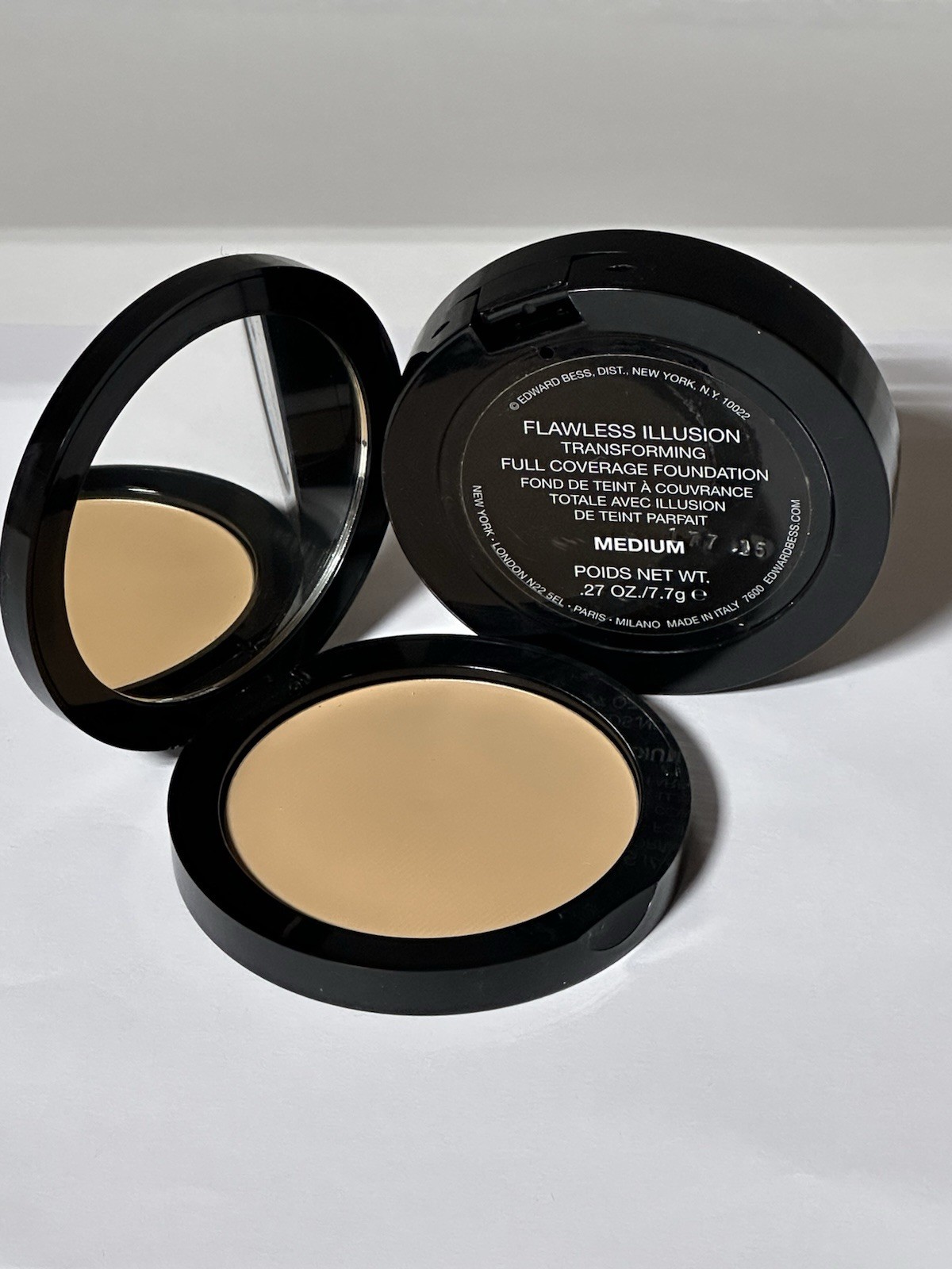 Edward Bess – Flawless Illusion Transforming Full Coverage Fundation / MEDIUM