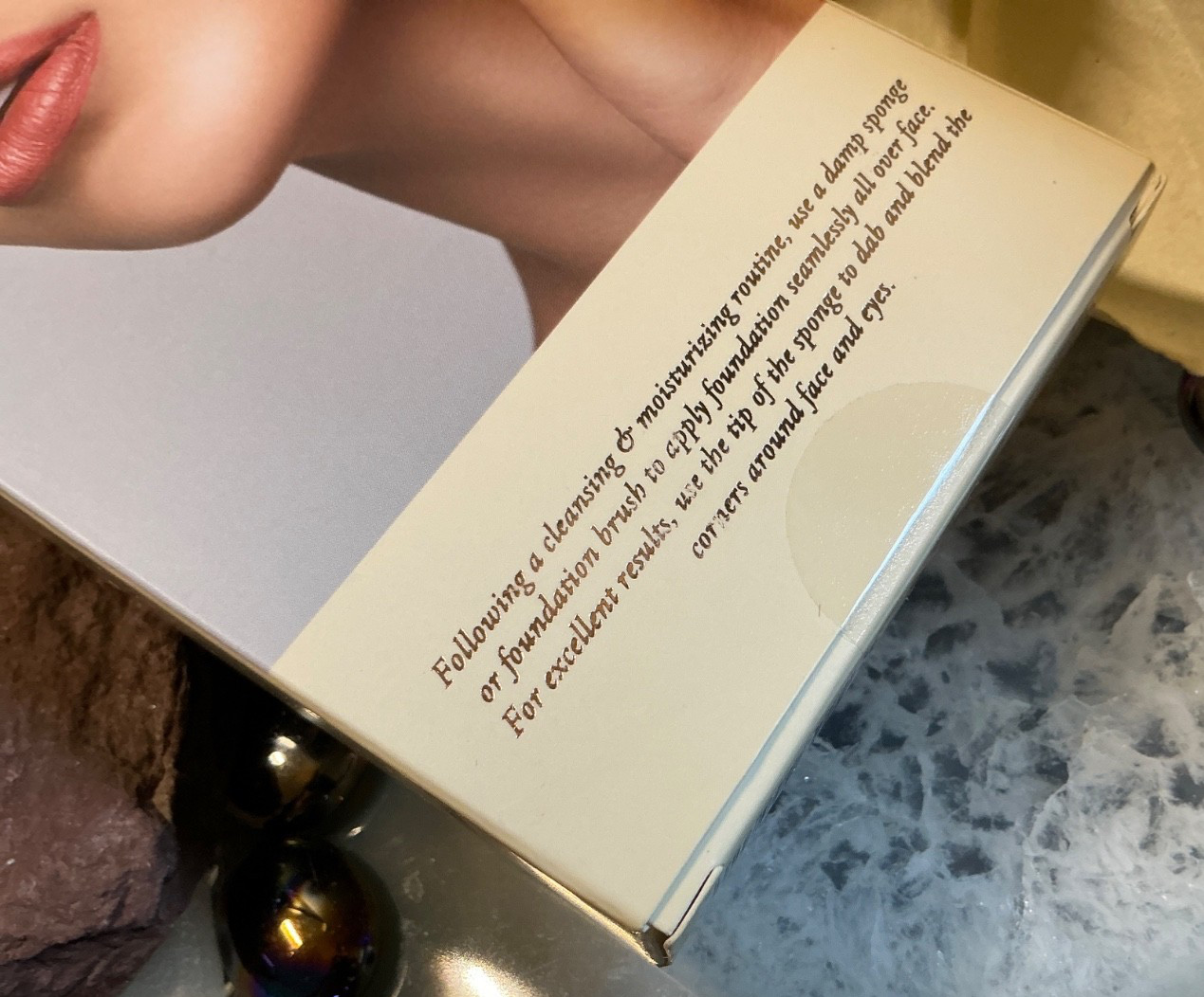 Ellen Tracy Full Coverage Liquid Foundation Fair – Light 40ml New