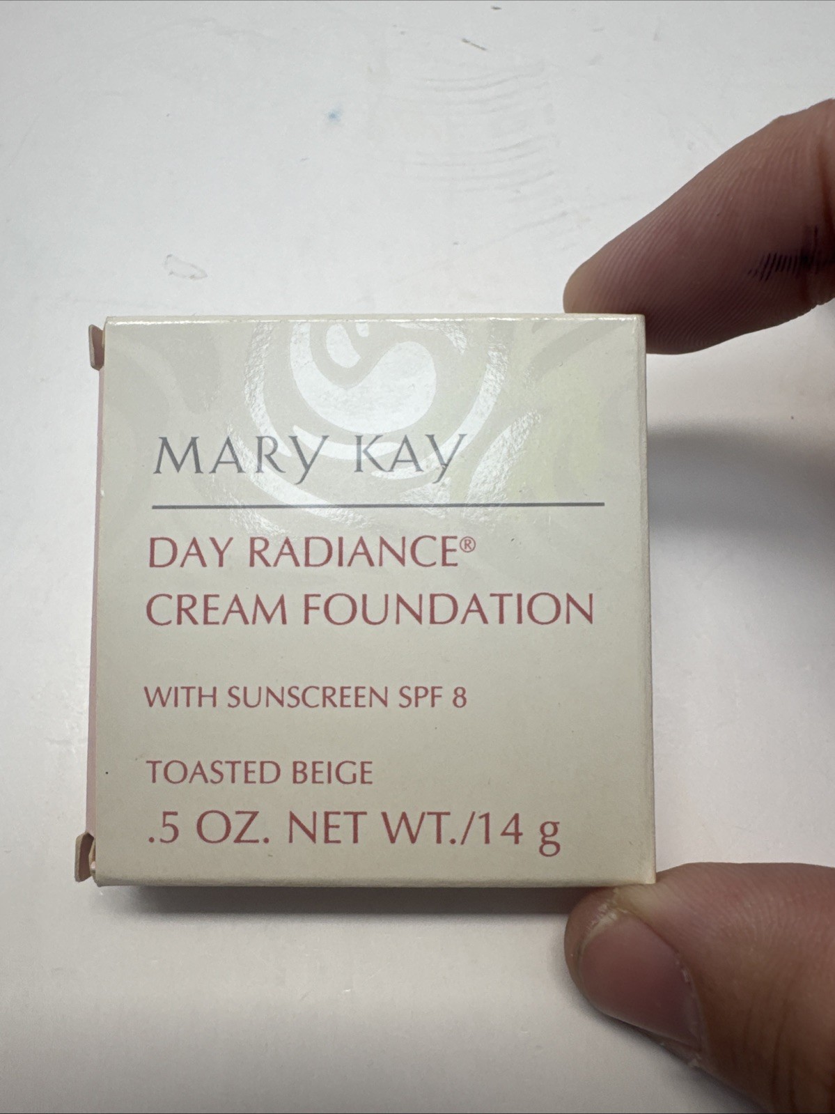 Mary Kay Day Radiance Cream Foundation TOASTED BEIGE 6306 /0127 New .5oz