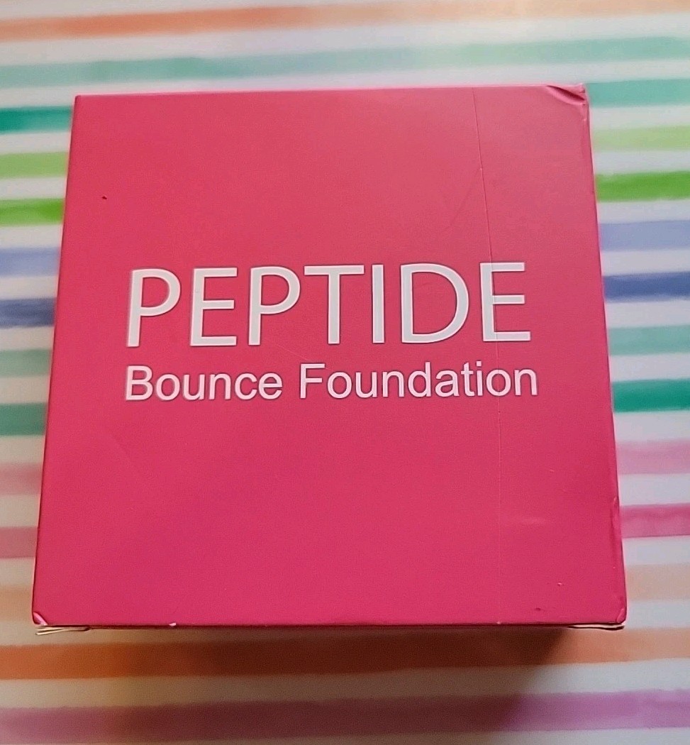 Peptide Bounce Foundation W/mirror Compact And Applicator Sponge