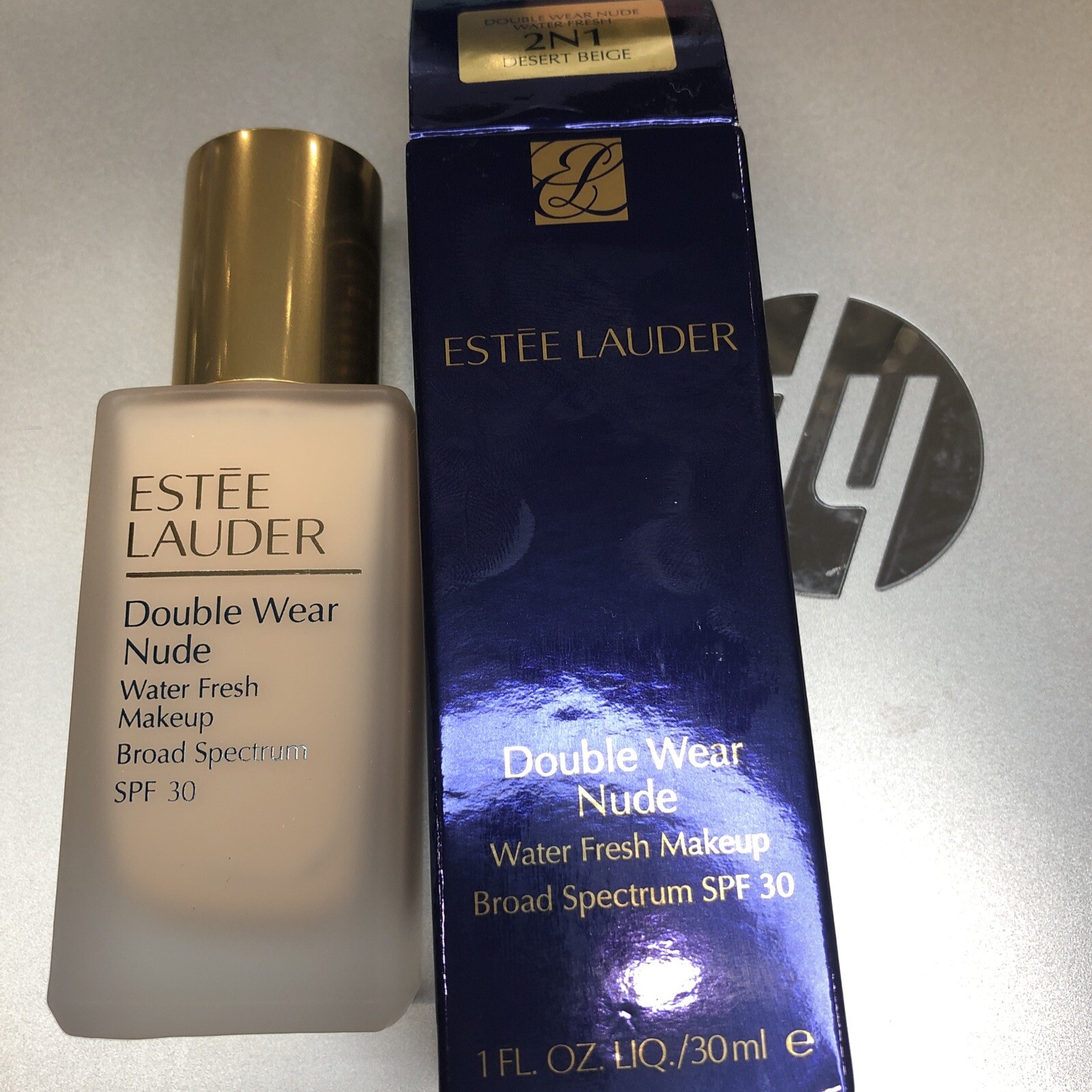 Estée Lauder Double Wear Stay-in-Place 24-Hour Longwear Foundation 2N1 1 Oz