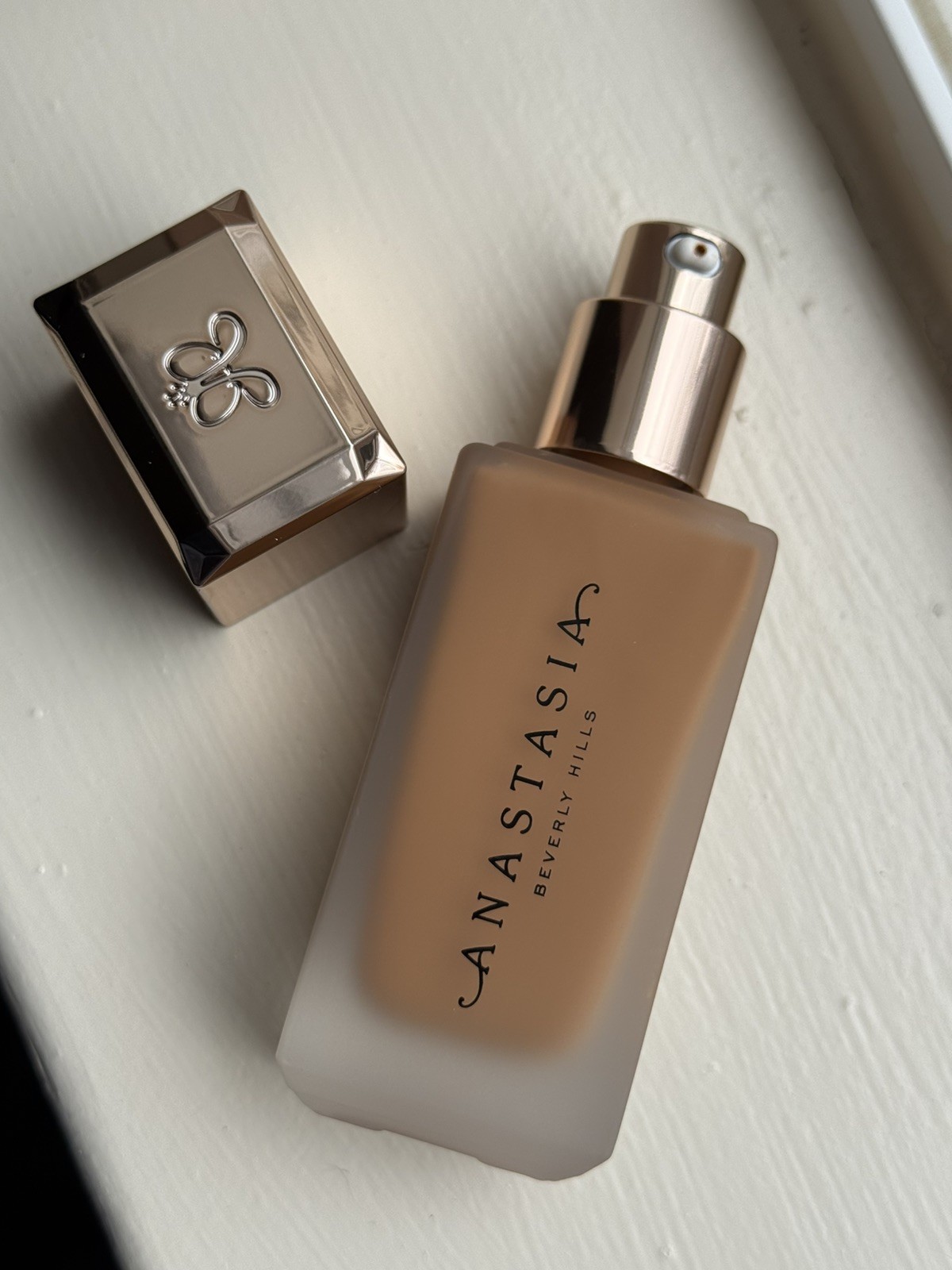 Anastasia impeccable blurring second skin matte foundation 5WP Brand New Sealed