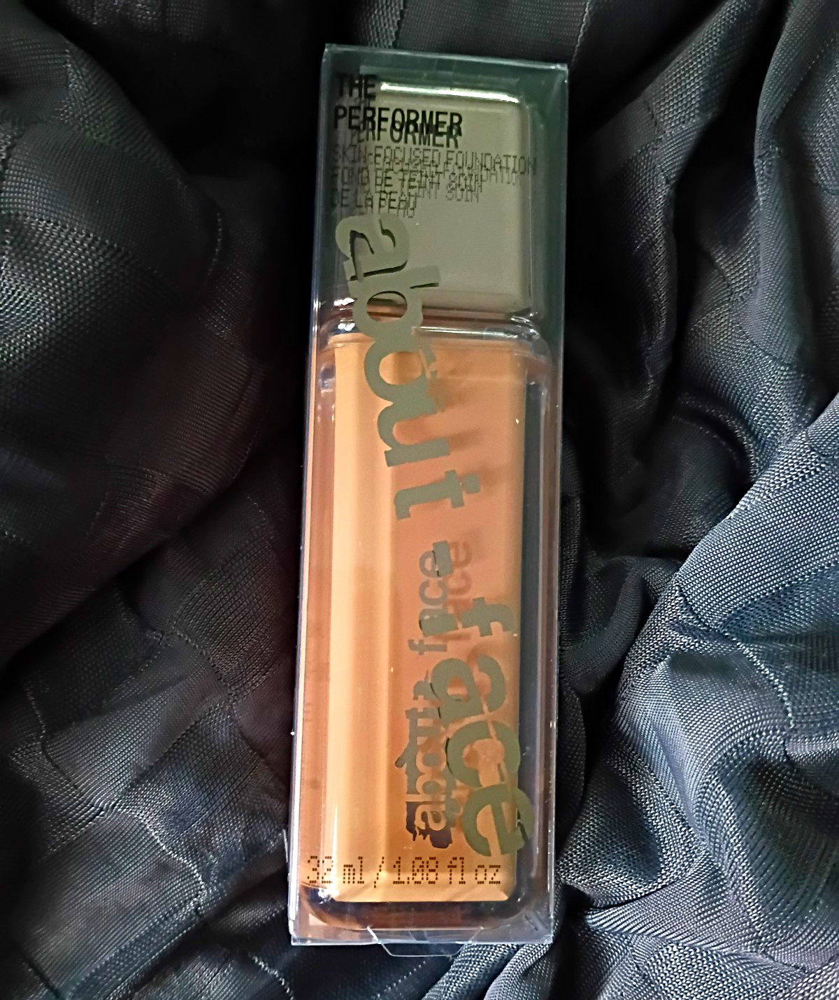 about-face THE PERFORMER Liquid Foundation M2 Cool 1.0 fl oz