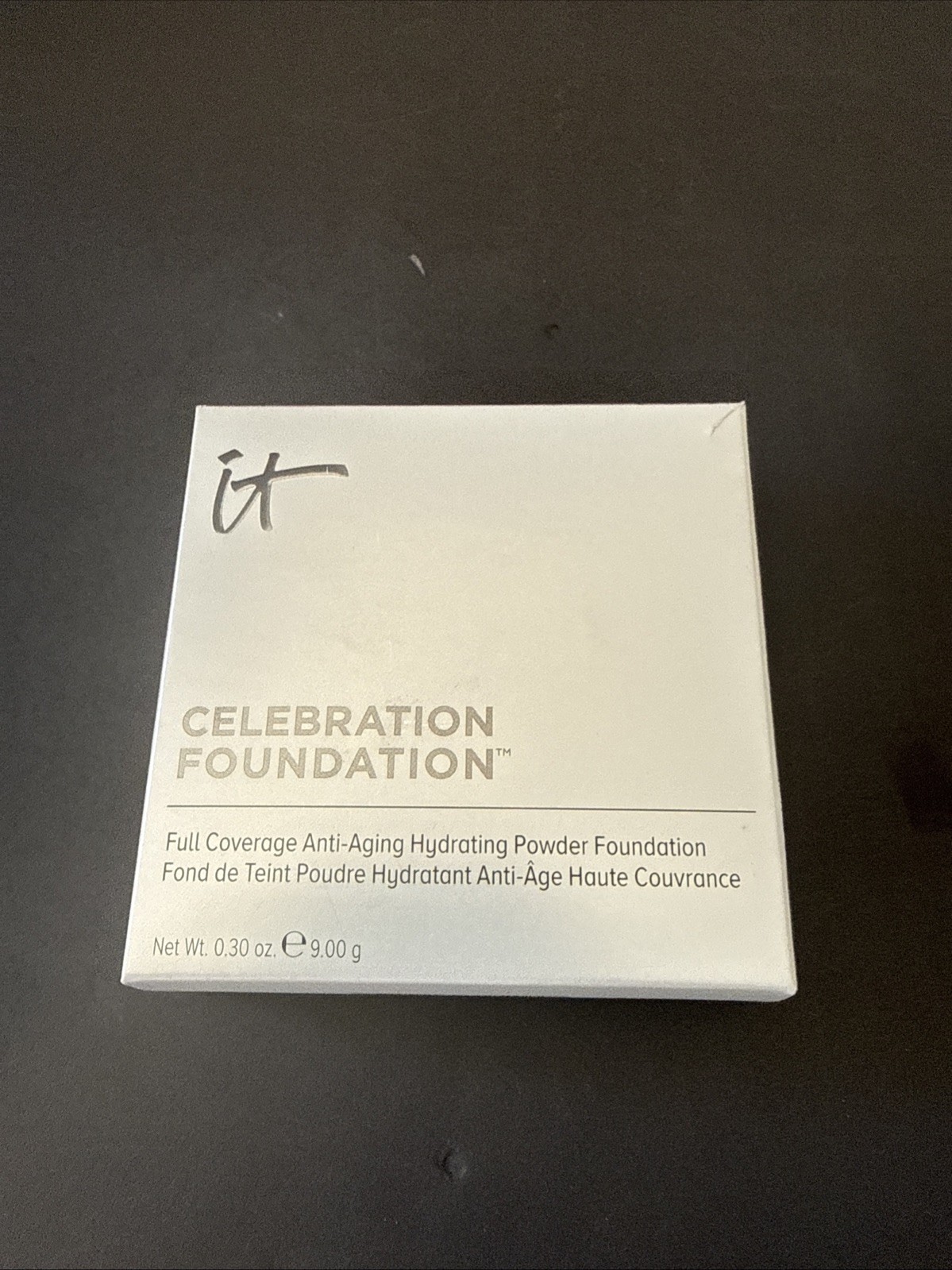 It Celebration Foundation 0.30 oz / 9 g New in Box! (Deep )