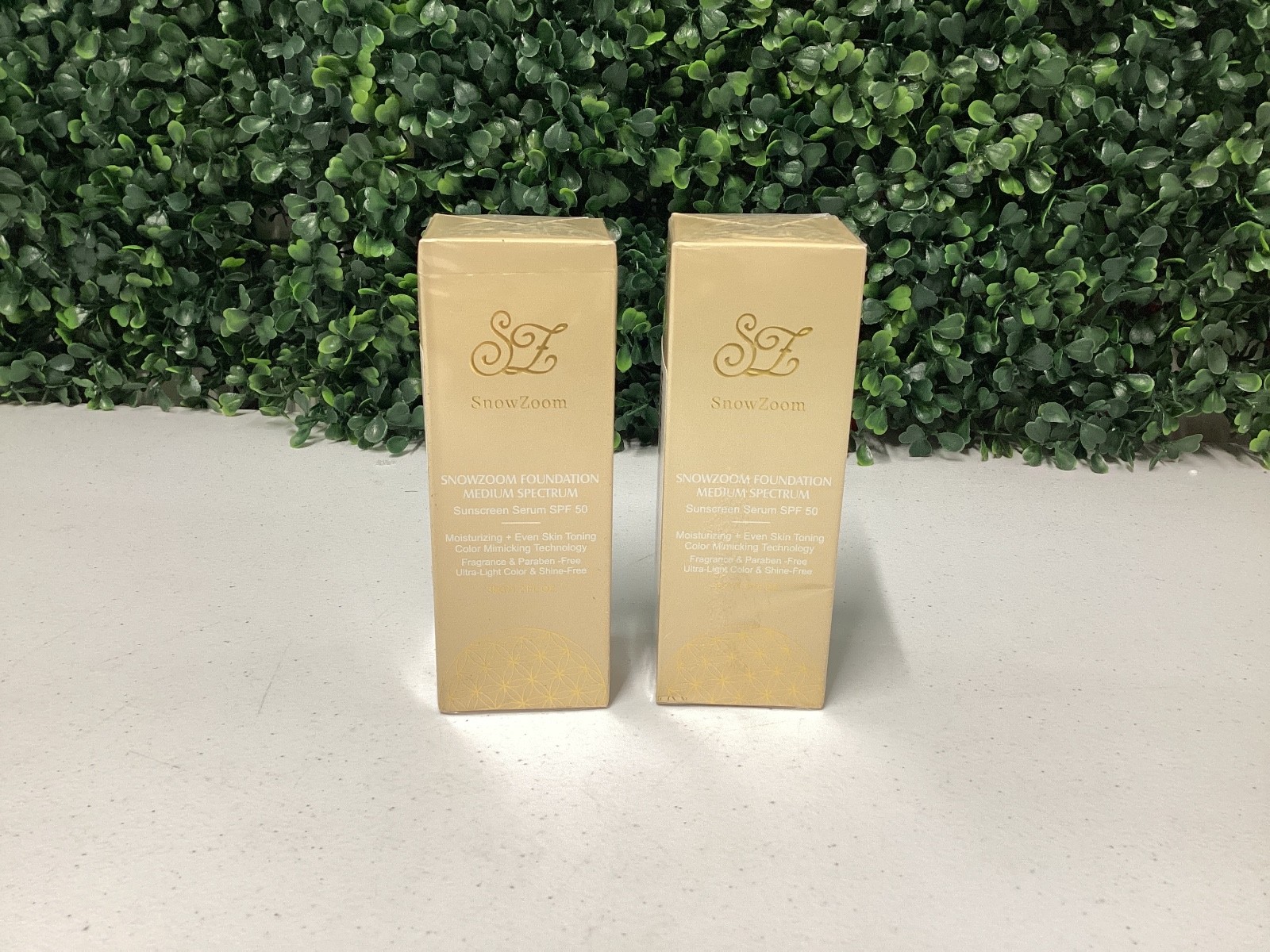 SnowZoom Foundation Set of 2