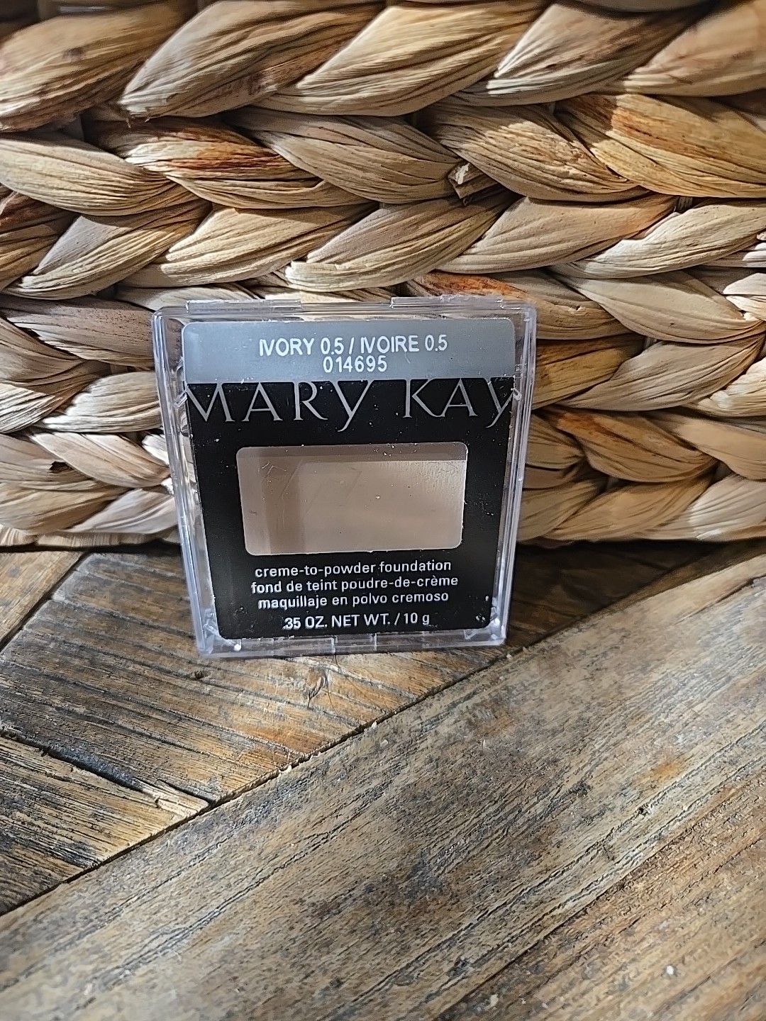 Mary Kay IVORY 0.5 Creme to Powder Foundation .35 oz 014695 NLA RETIRED HTF