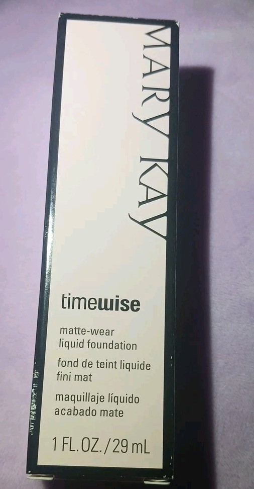 Mary Kay TimeWise MATTE-Wear Liquid Foundation Ivory 5 #038754 New In Box