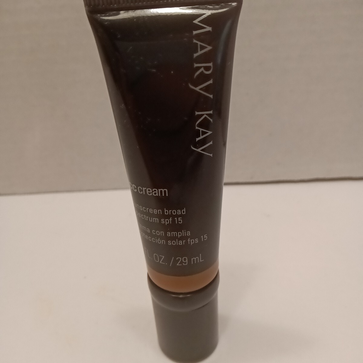 New Mary Kay CC Cream Sunscreen Broad Spectrum SPF 15 Deep No Box