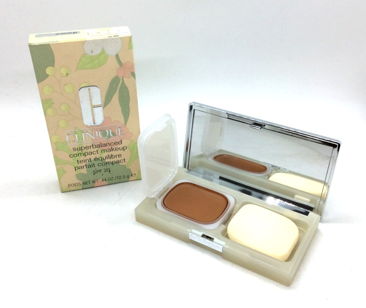Clinique 0.44 oz / 12.5 g superbalanced compact makeup 19 Golden (G) R7