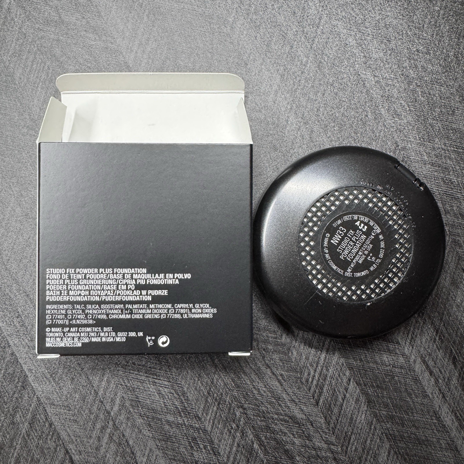 MAC Studio Fix Powder Plus Foundation NW33