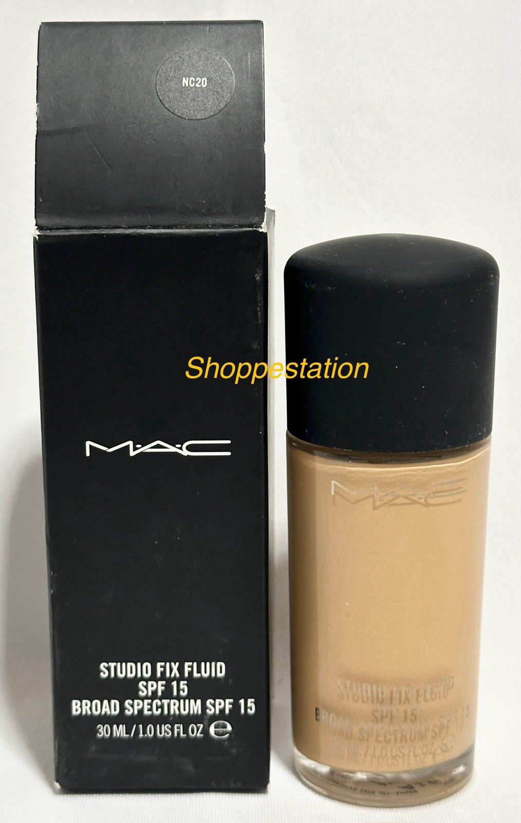 MAC Studio Fix Fluid SPF15 Foundation Shade NC20 Full Size 1oz / 30ml New In Box