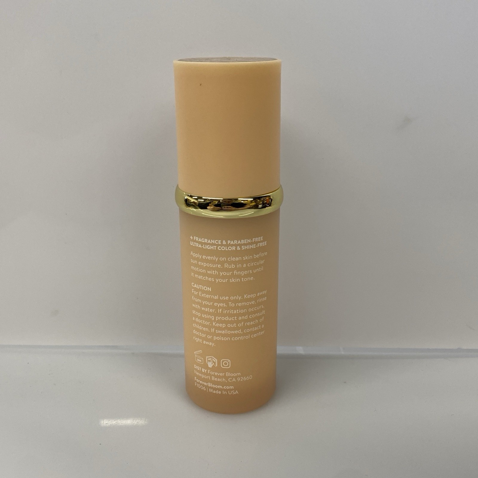 Forever Bloom Biomimic Foundation Light Spectrum Full Size 1.0 Fl Oz DAMAGED CAP