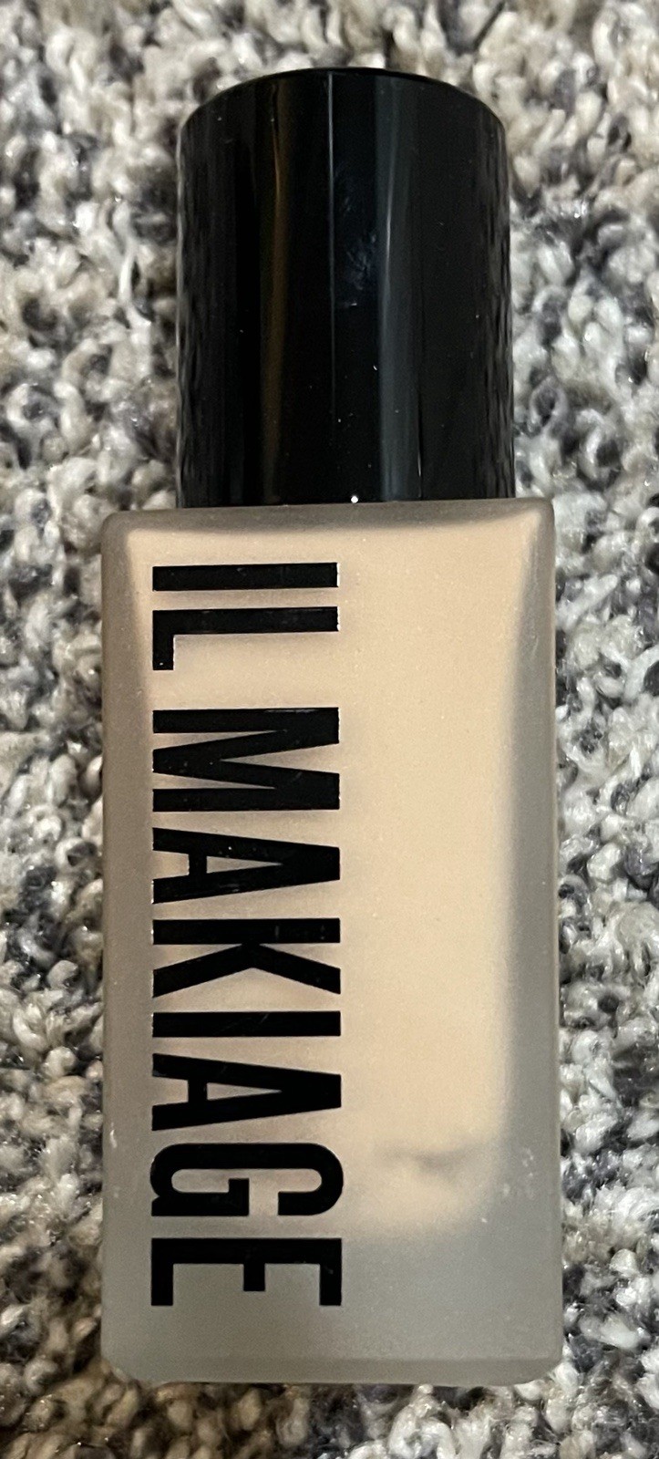 Il makiage Woke Up Like This Foundation #35