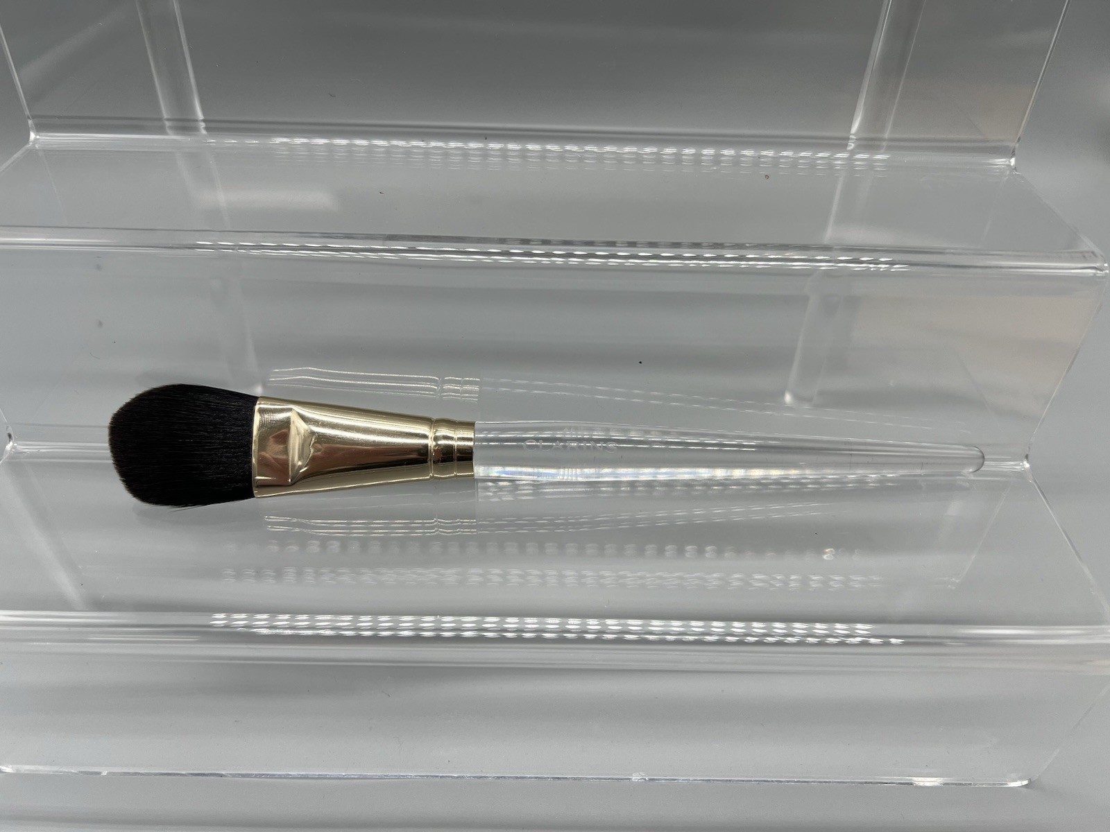 Clarins Foundation Brush – Professional Makeup Tool High Quality Durable