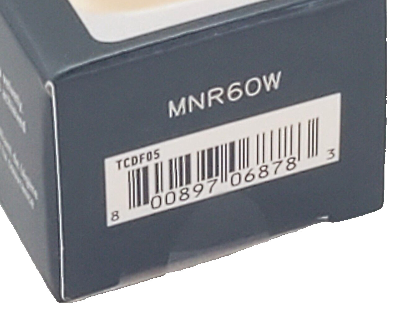 NYX TOTAL CONTROL Drop Foundation #05 LIGHT NIB