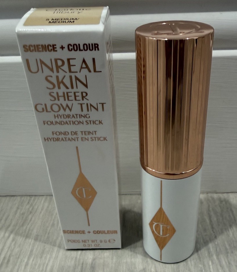 Charlotte Tilbury Unreal Skin Sheer Glow Tint 5 Medium