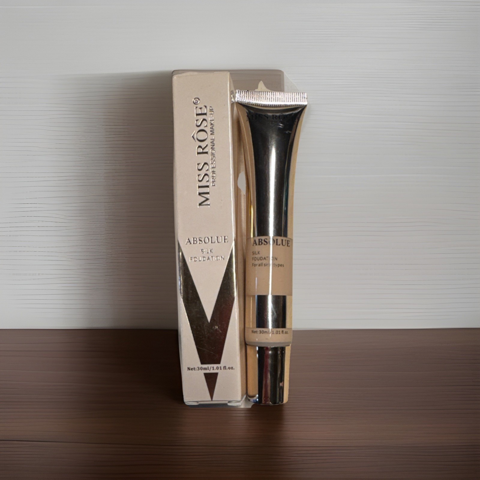 Miss Rose ABSOLUE Silk Liquid Foundation Shade 03 30ml/1.01 fl.oz.