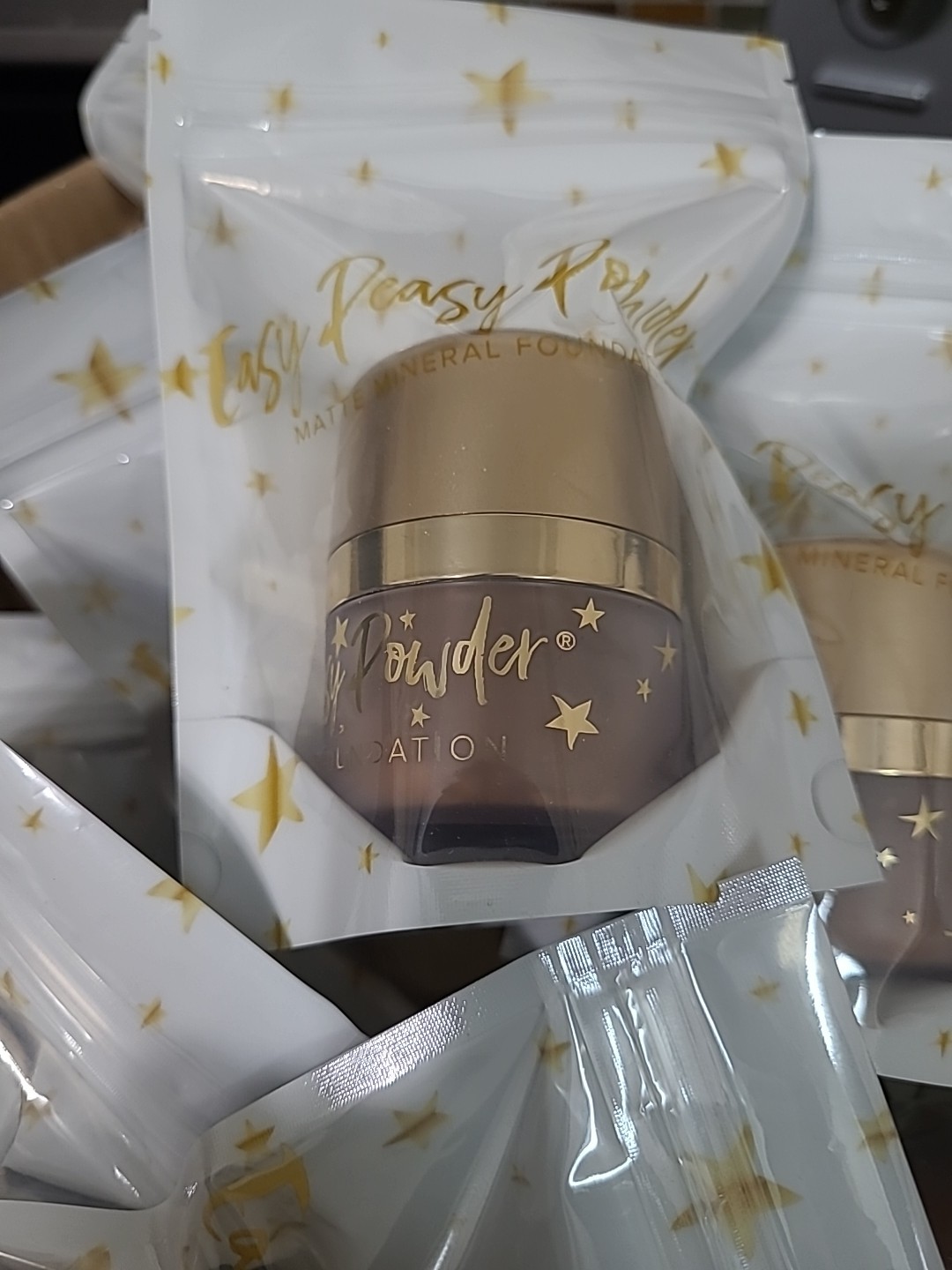 35 New/Sealed Belle Beauty Easy Peasy Powder MatteMineral Foundation RICH 0.32oz