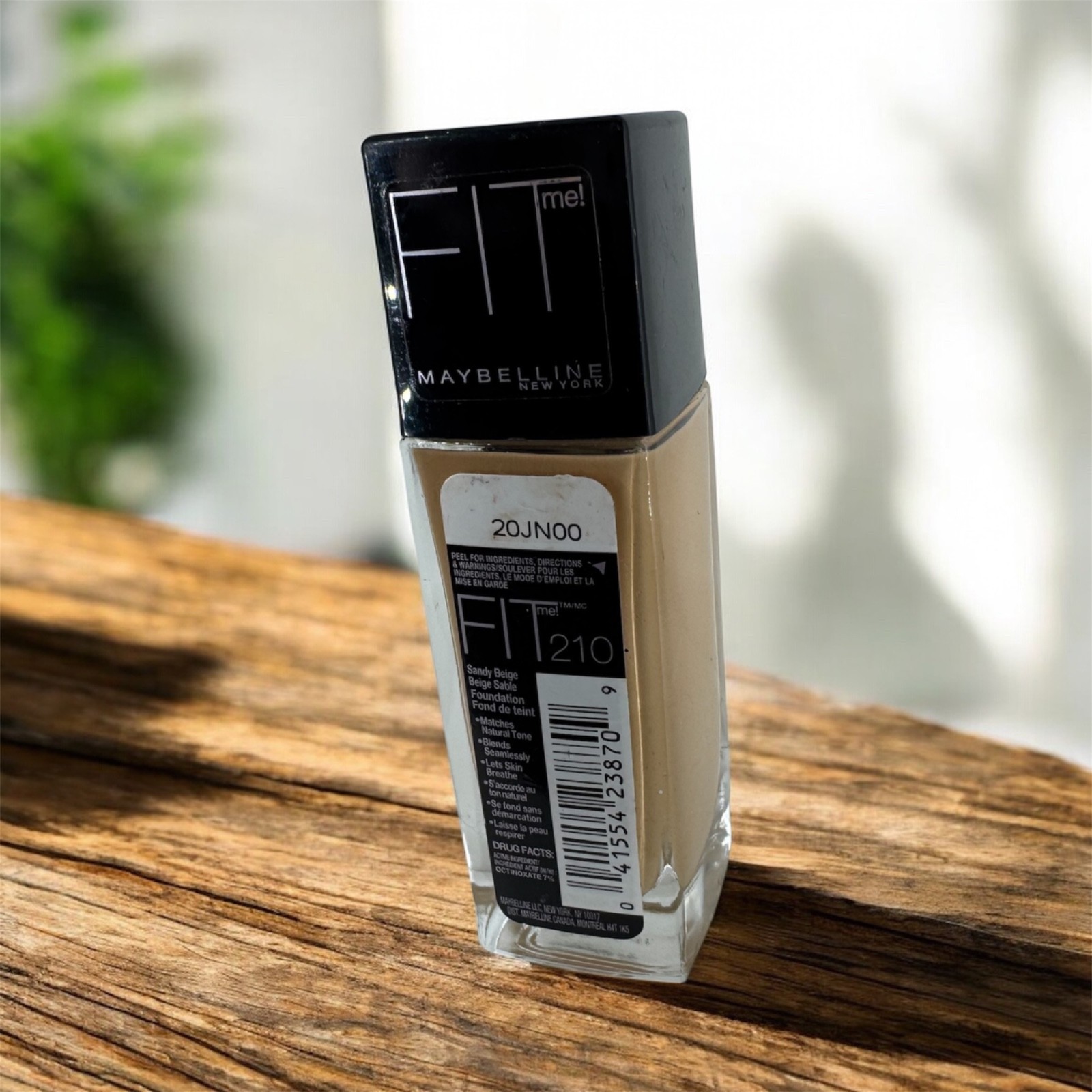 Maybelline Fit Me Dewy + Smooth Liquid Foundation – Shade 210 Sandy Beige